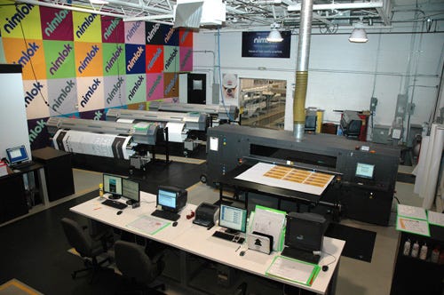 Nimlok graphic print room