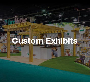 Treehouse custom trade show booth displaying printed woodgrain 