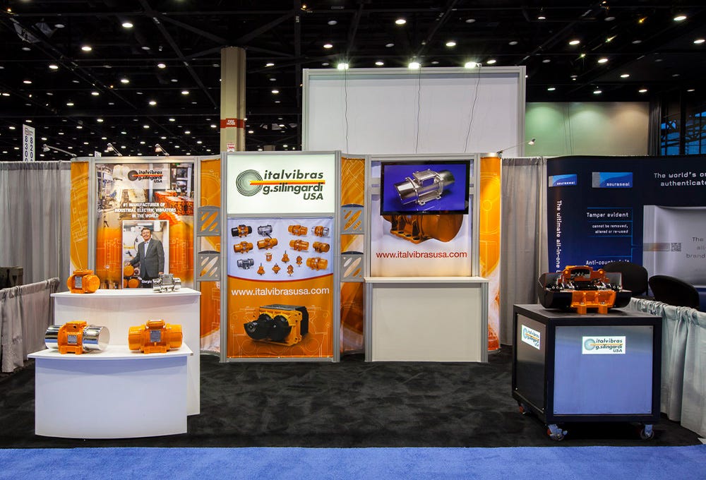 Inline standard rental trade show display to save time